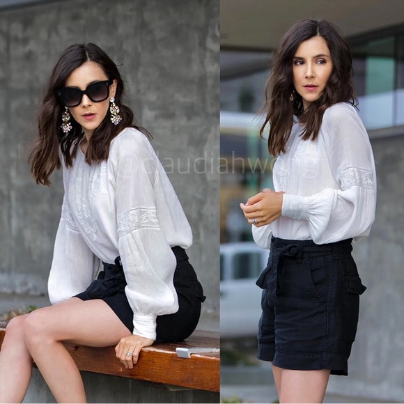 JOIE Mitney Embroidered Gauze Puff Sleeve Top in Porcelain White - Picture 3 of 13